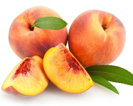 Польза персиков для лица неоспорима